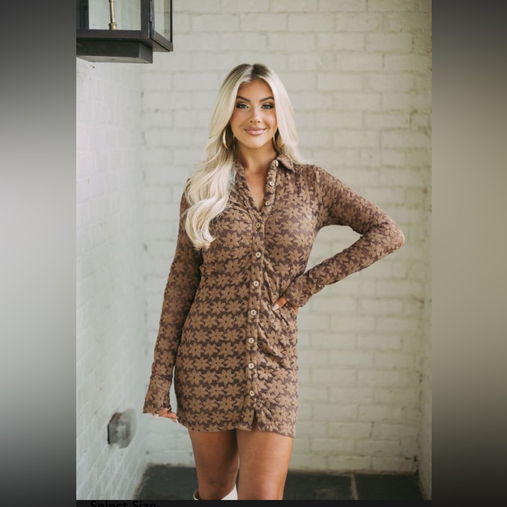 Ember Floral Lace Dress- Brown